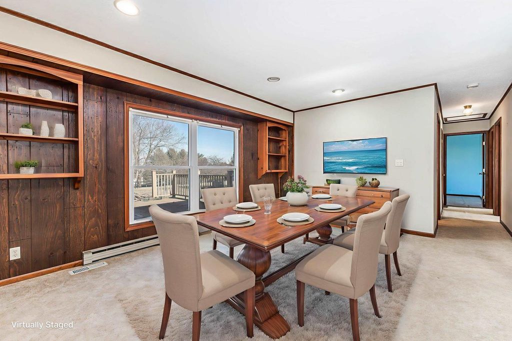 Photo of 550 Grandview LANE, Platteville, WI 53818 (MLS # 2017112)