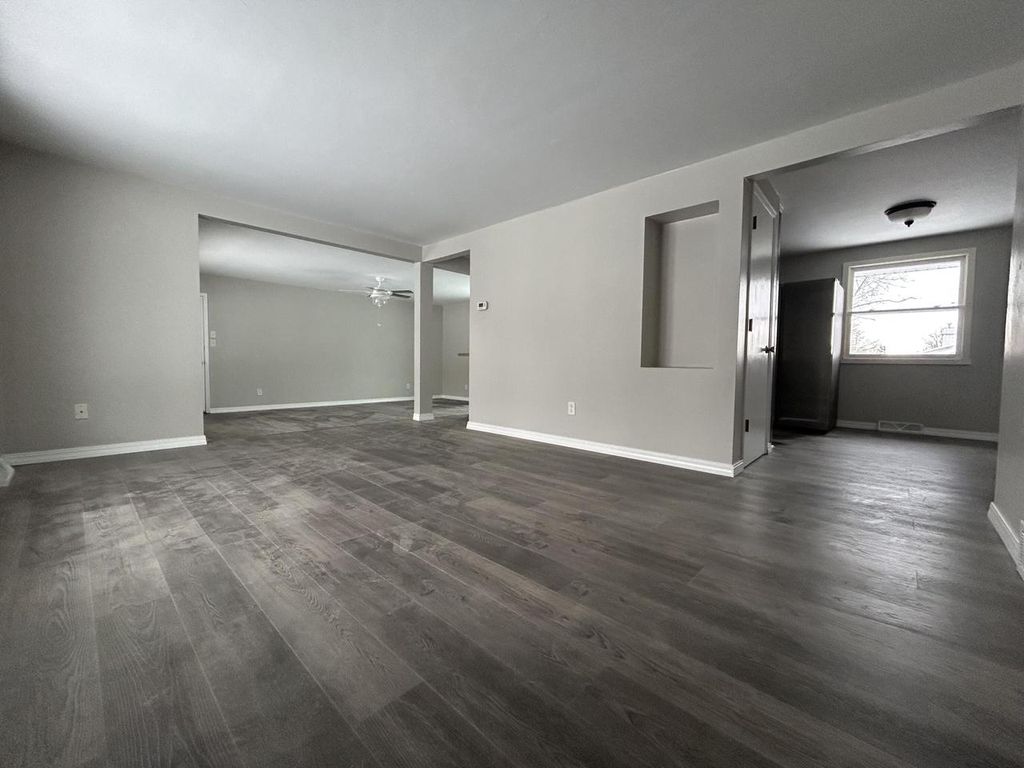 Photo of 1108 Clayton PLACE, Green Bay, WI 54302 (MLS # 1944609)