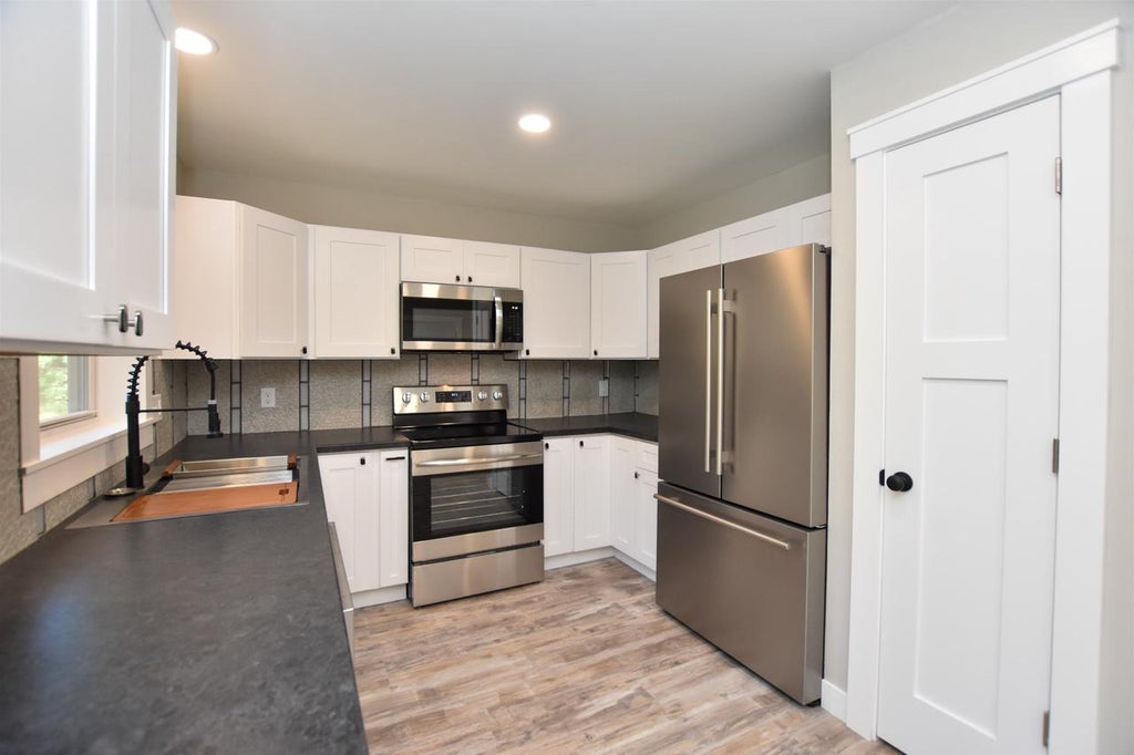 Photo of 11065 East LANE, Waupaca, WI 54981 (MLS # 50327766)