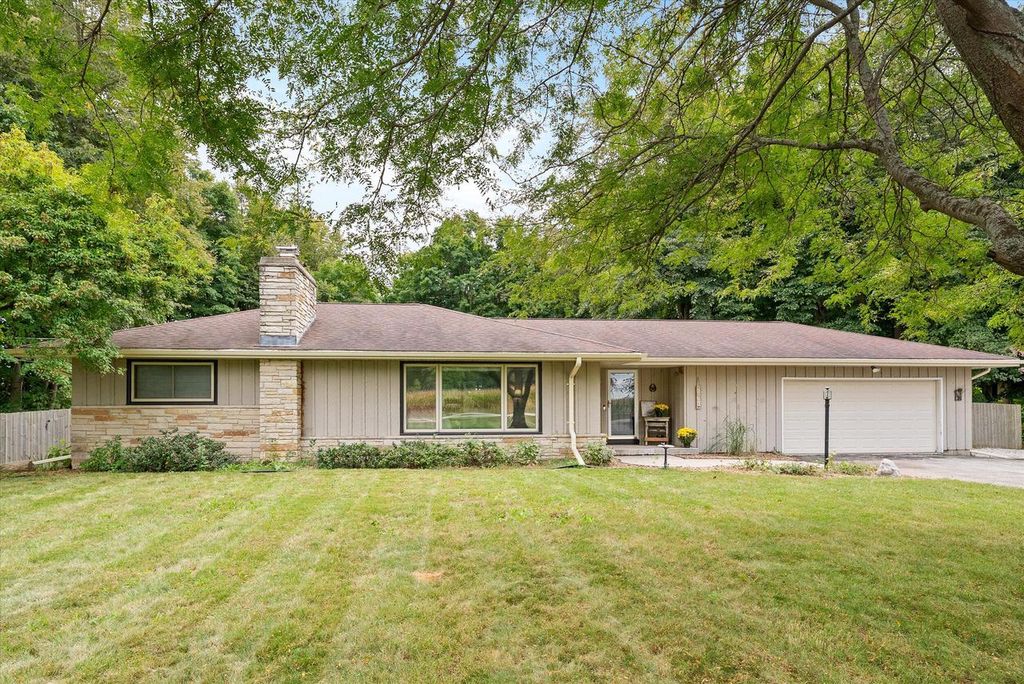 Photo of 10701 6 1/2 Mile ROAD, Caledonia, WI 53108 (MLS # 1936407)