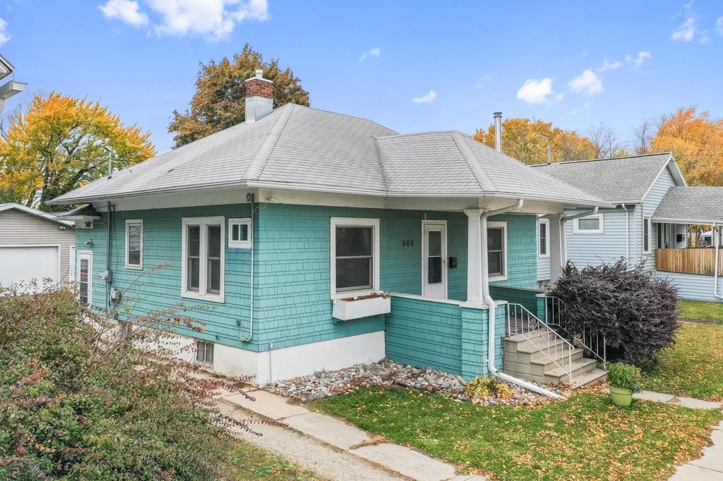 Photo of 508 12th AVENUE, Green Bay, WI 54303 (MLS # 50317838)