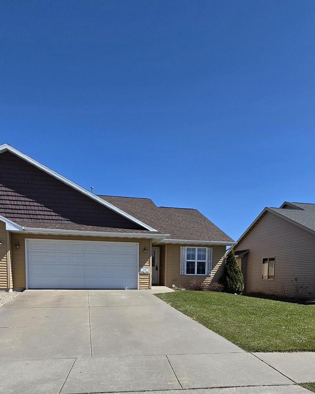 Photo of 230 Brooke DRIVE, Omro, WI 54963 (MLS # 50323674)