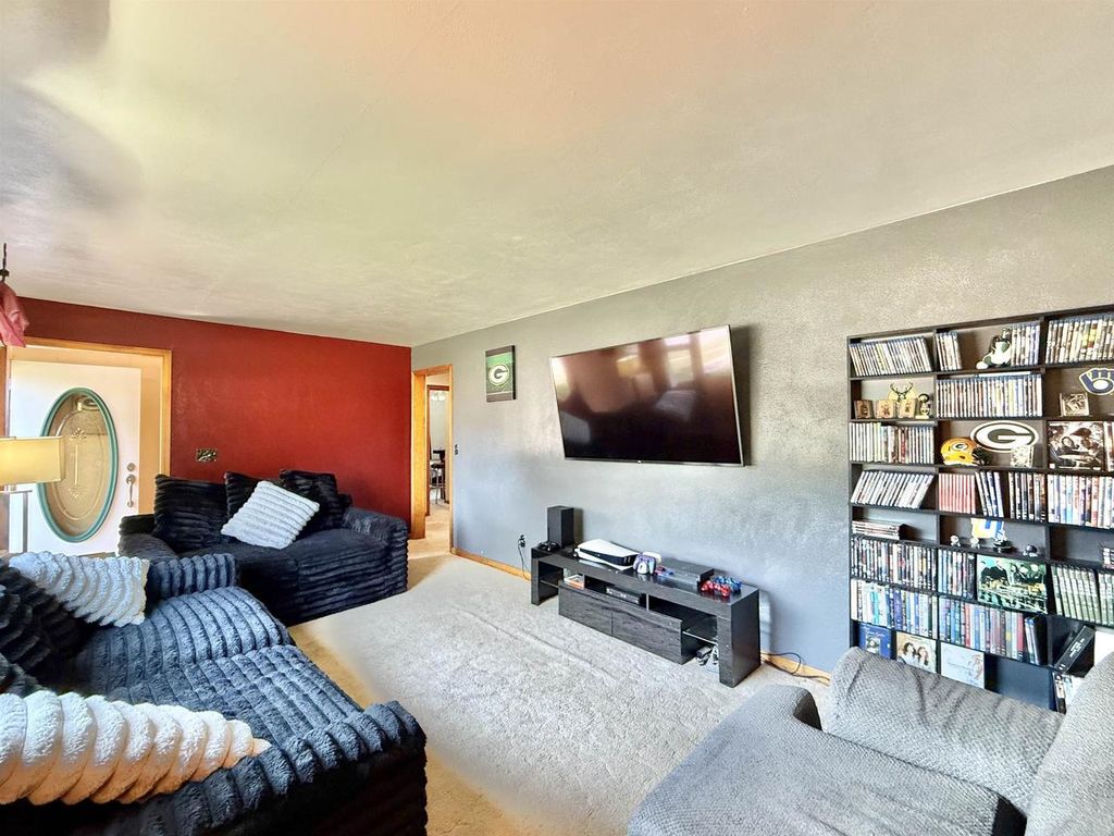 Photo of 1831 Janie LANE, Beloit, WI 53511 (MLS # 2027976)