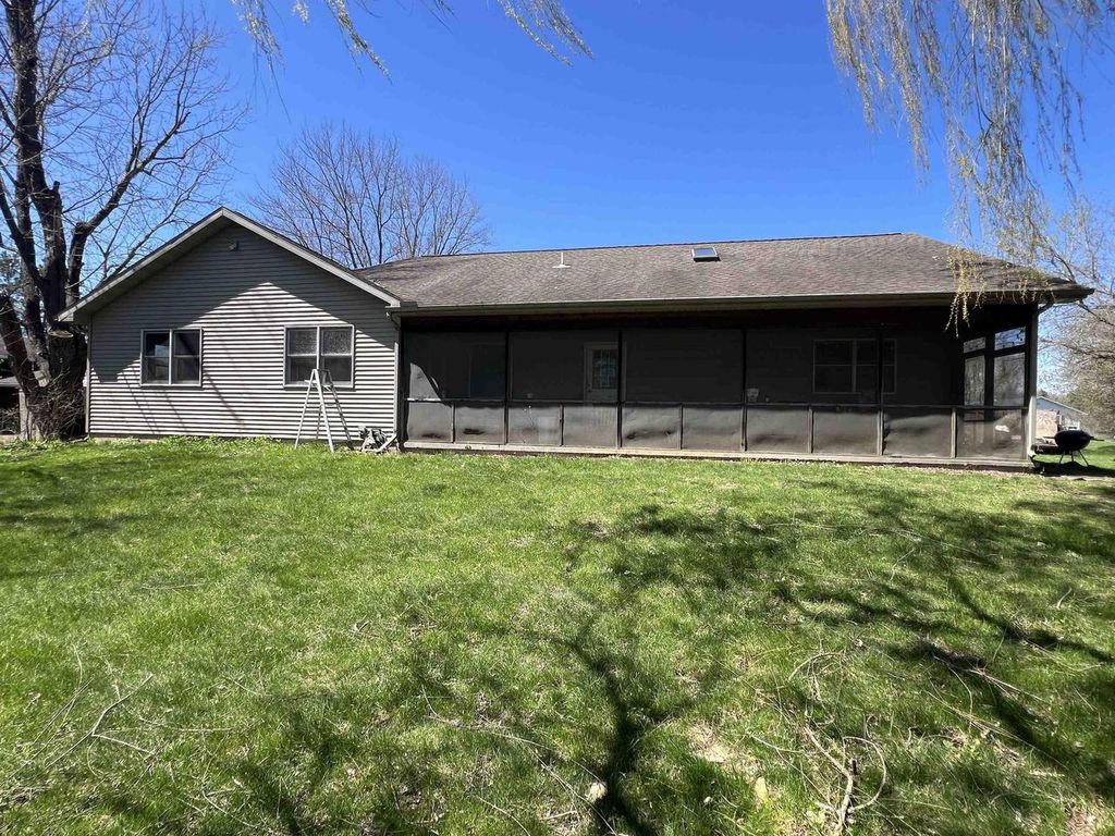 Photo of 198 Fandrich ROAD, Oxford, WI 53952 (MLS # 2020998)