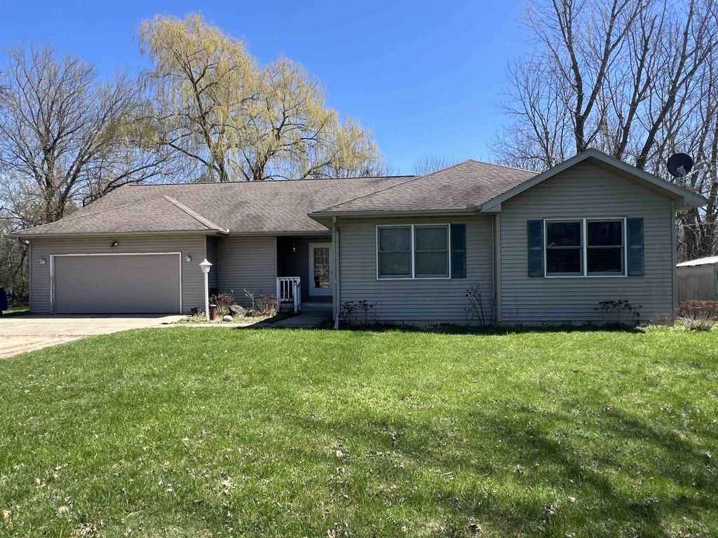 Photo of 198 Fandrich ROAD, Oxford, WI 53952 (MLS # 2020998)