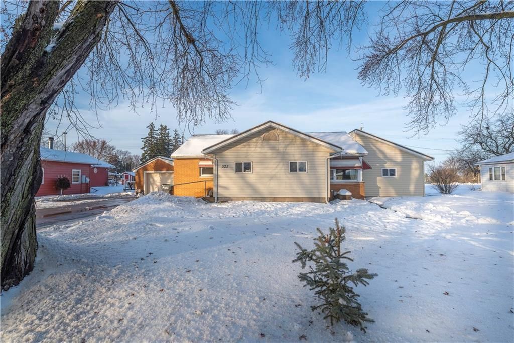 Photo of 525 W North STREET, Owen, WI 54460 (MLS # 1597741)