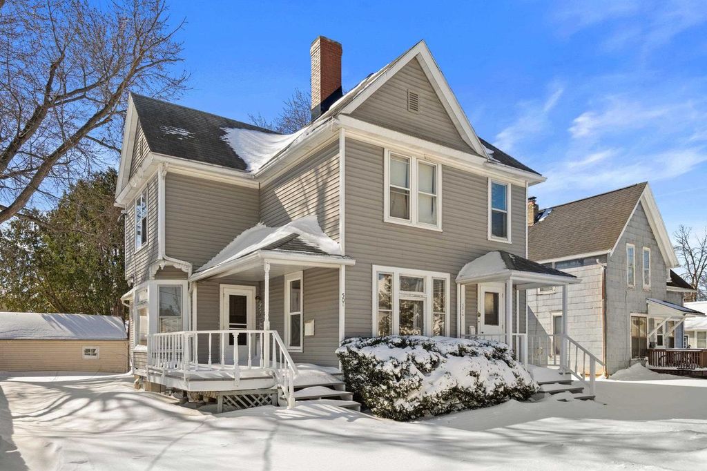 Photo of 501 W Winnebago STREET, Appleton, WI 54911 (MLS # 50322510)