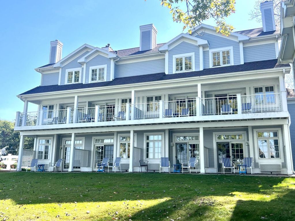 Photo of 4200 West End ROAD WEST ROAD W, Lake Geneva, WI 53147 (MLS # 1944725)