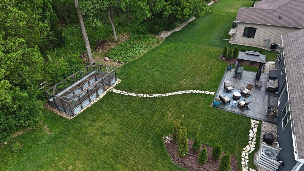 Photo of 3920 Tanglewood PLACE, Janesville, WI 53546 (MLS # 2023776)