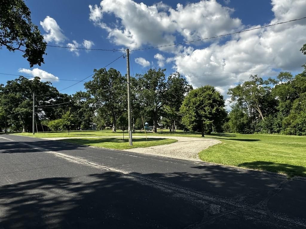 Photo of 332 S Lynn STREET, Stoughton, WI 53589 (MLS # 2026529)