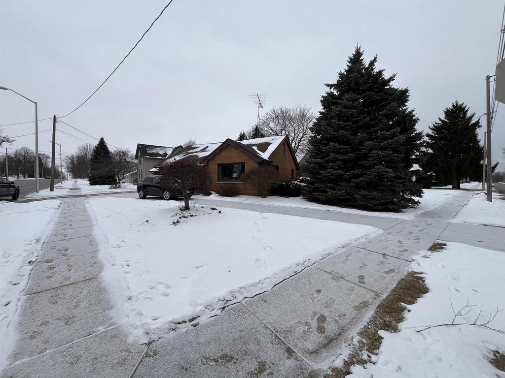 Photo of 100 S Watertown STREET, Waupun, WI 53963 (MLS # 2016198)