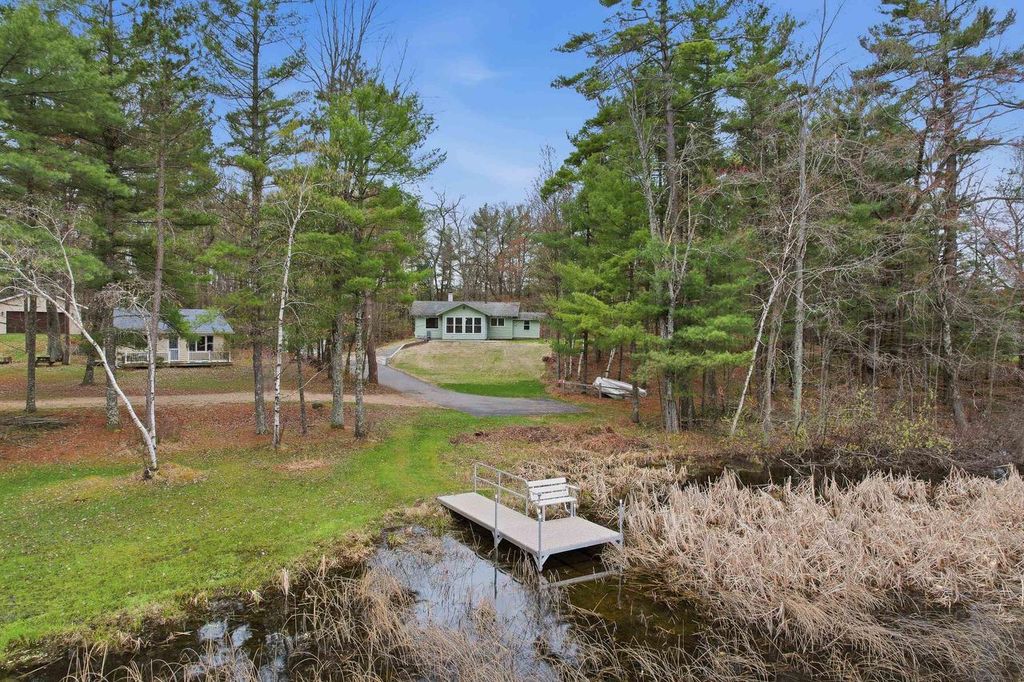 Photo of E1875 Doede LANE, Iola, WI 54945 (MLS # 22601717)