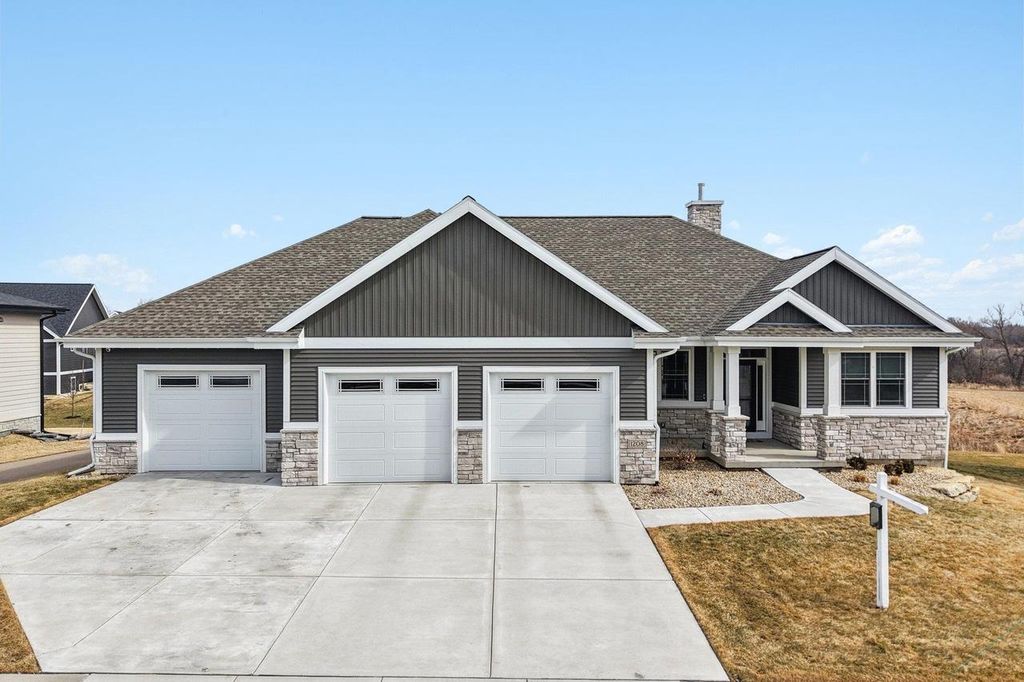 Photo of 1208 Thistle Dew LANE, Waunakee, WI 53597 (MLS # 2017662)