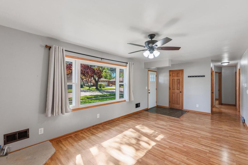 Photo of 18 N St Josephs LANE, Fond Du Lac, WI 54935 (MLS # 50325215)