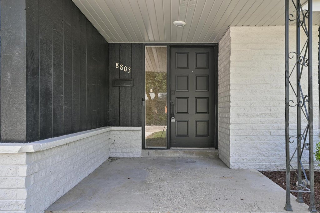 Photo of 8803 W Cheyenne STREET, Milwaukee, WI 53224 (MLS # 1976614)