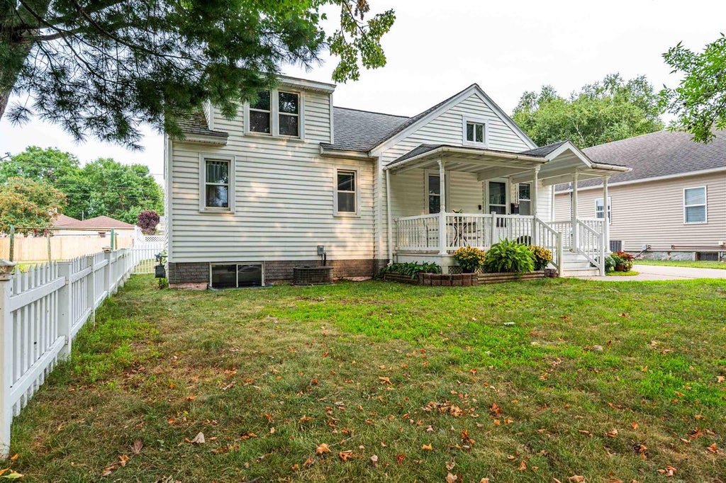 Photo of 1119 S 13th AVENUE, Wausau, WI 54401 (MLS # 22604792)