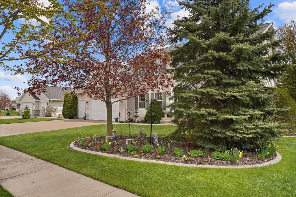 Photo of 1644 Pendleton ROAD, Neenah, WI 54956 (MLS # 50325061)