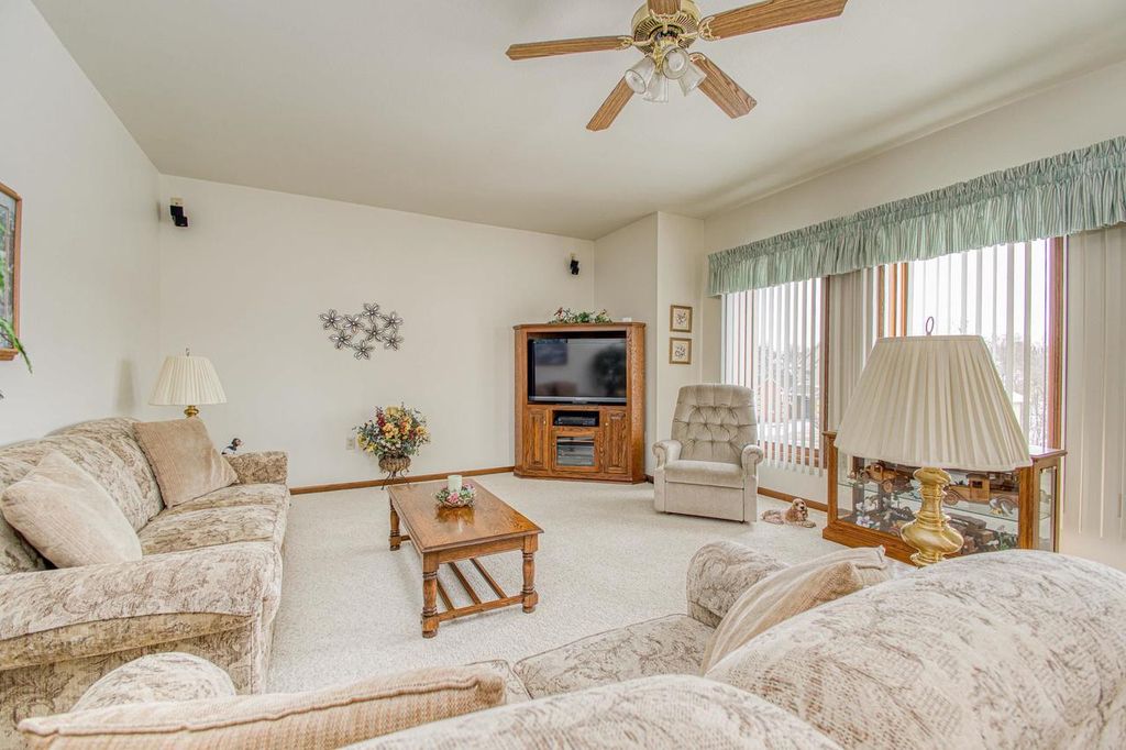 Photo of 285 Creek DRIVE, Benton, WI 53803 (MLS # 2018585)