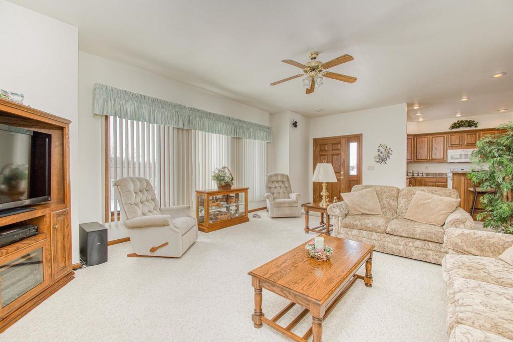 Photo of 285 Creek DRIVE, Benton, WI 53803 (MLS # 2018585)