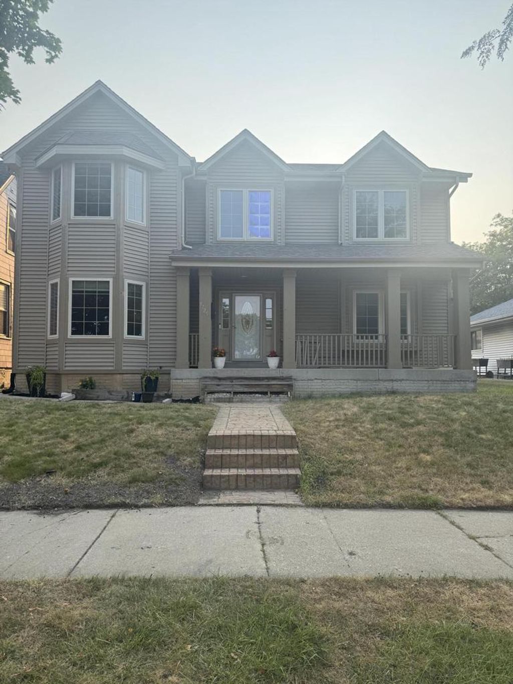 Photo of 1725 N 19th STREET, Milwaukee, WI 53205 (MLS # 1973473)