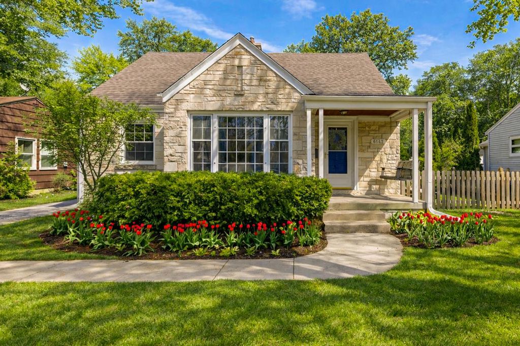 Photo of 6142 N Apple Blossom LANE, Milwaukee, WI 53217 (MLS # 1957367)