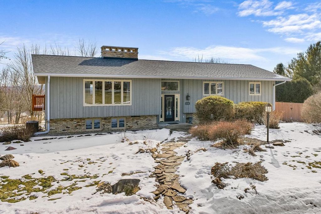 Photo of 128 Monroe STREET, Baraboo, WI 53913 (MLS # 2016562)