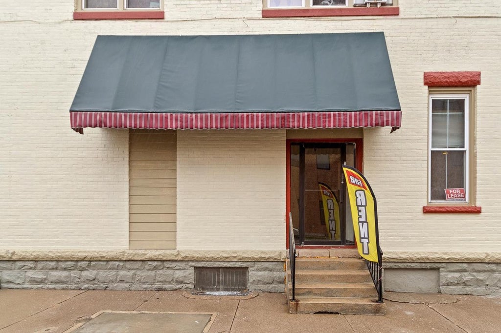 Photo of 111 E Edgewater STREET, Portage, WI 53901 (MLS # 2034878)