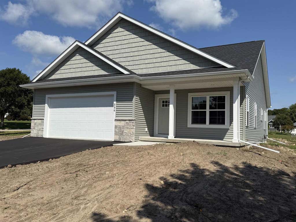 Photo of 336 Sandmar DRIVE, Ripon, WI 54971 (MLS # 2020611)