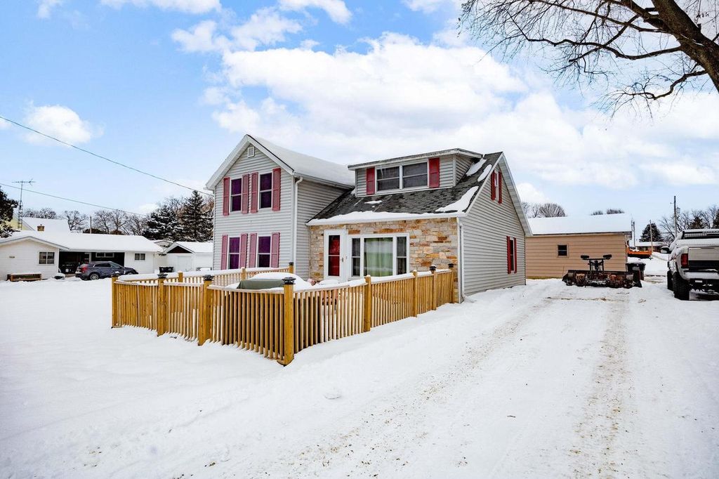 Photo of 225 E Centre STREET, Footville, WI 53537 (MLS # 2013541)