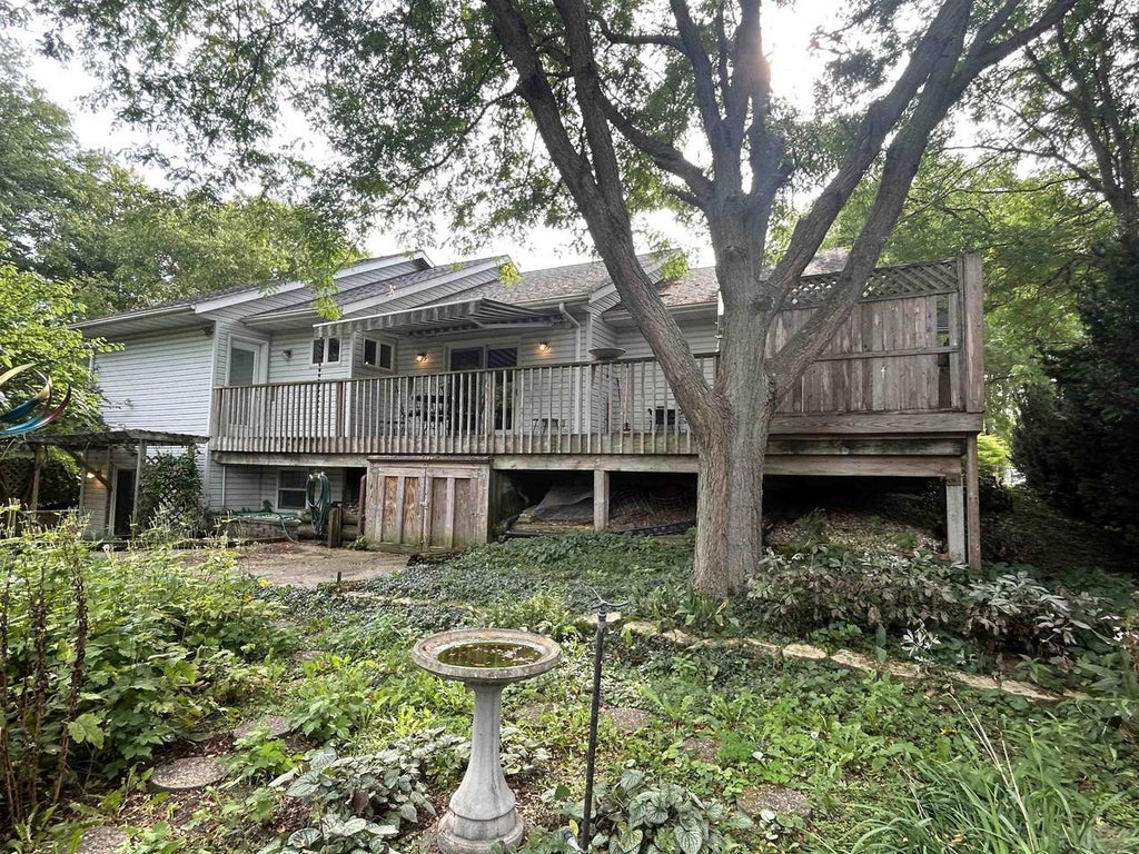 Photo of 2313 Morningside DRIVE, Janesville, WI 53546 (MLS # 2032712)