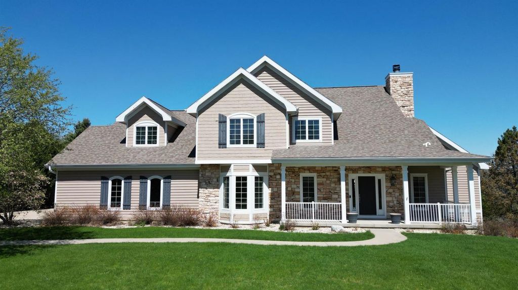 Photo of 7588 Baltic DRIVE, Verona, WI 53593 (MLS # 2021327)