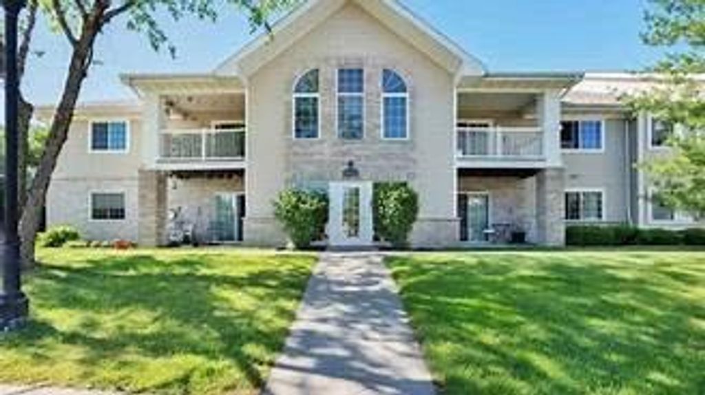 Photo of 5332 Congress AVENUE #4, Madison, WI 53718 (MLS # 2014367)