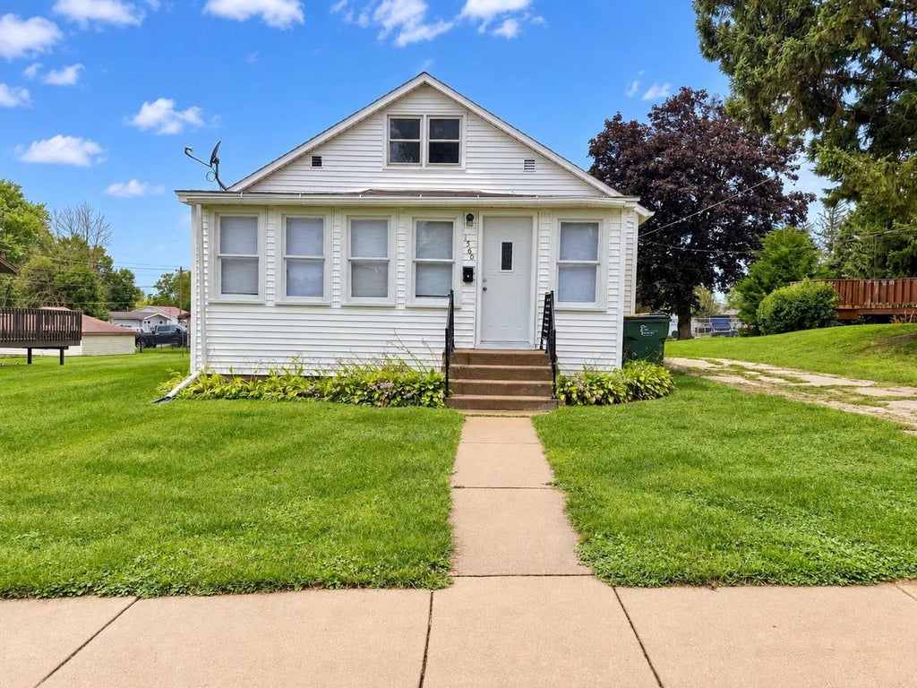 Photo of 1560 Madison STREET, Fennimore, WI 53809 (MLS # 2033176)