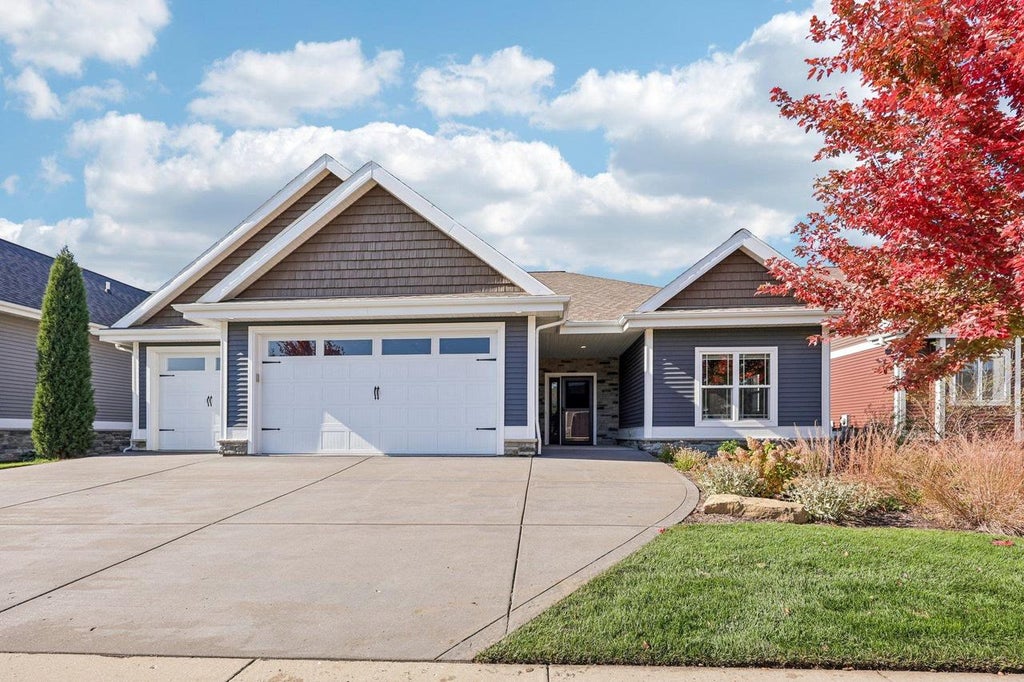 Photo of 1017 Limerick LANE, Waunakee, WI 53597 (MLS # 2035211)
