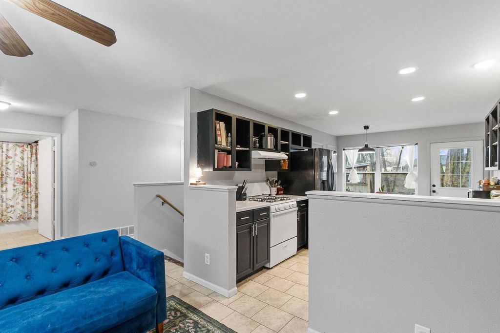 Photo of 316 Madison STREET, Pardeeville, WI 53954 (MLS # 2018230)