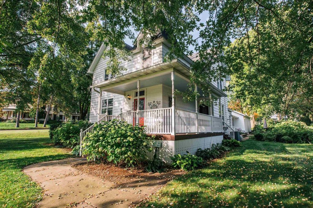 Photo of 202 Clay STREET, Neillsville, WI 54456 (MLS # 22504422)