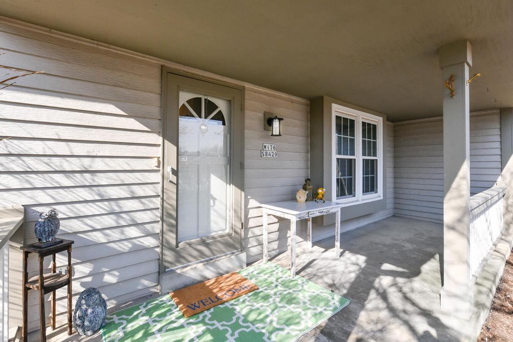 Photo of W176S8429 Clearbrook DRIVE, Muskego, WI 53150 (MLS # 1955194)