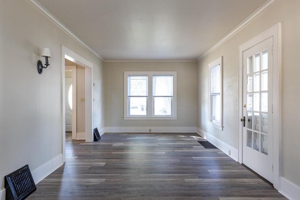 Photo of 426 Union AVENUE, Oshkosh, WI 54901 (MLS # 50316060)