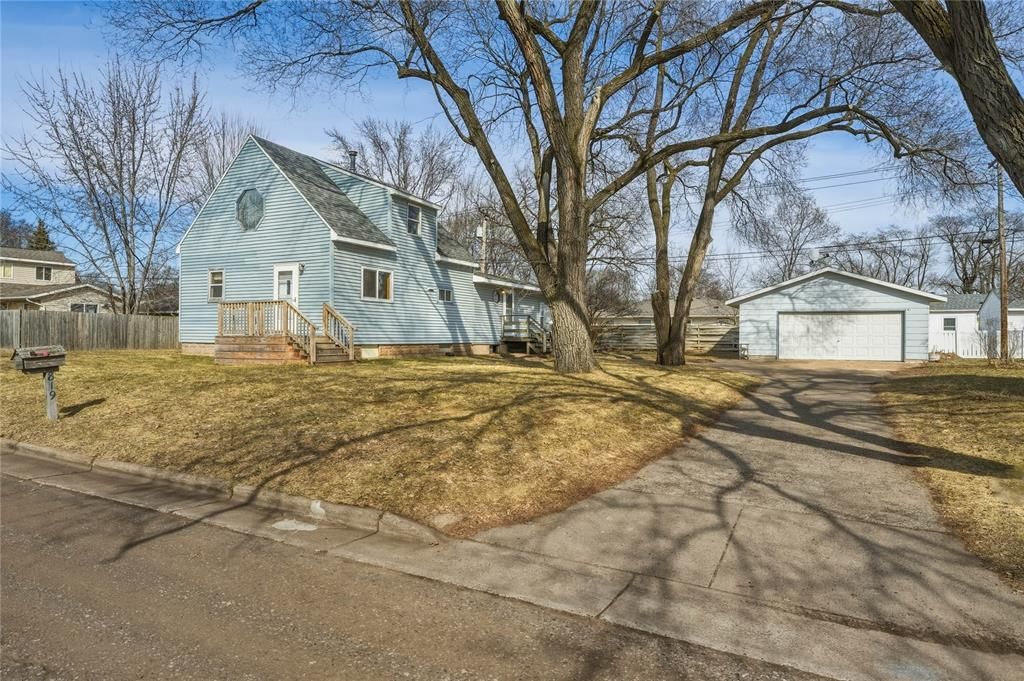 Photo of 819 Harriet STREET, Altoona, WI 54720 (MLS # 1597331)