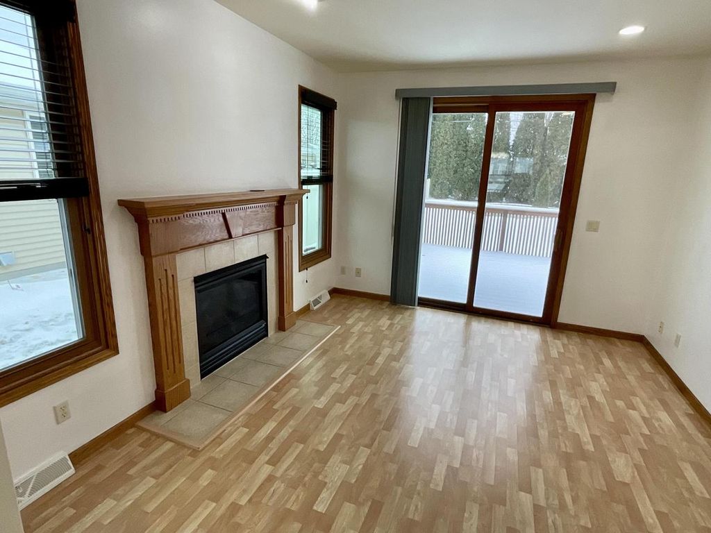 Photo of 1819 Settlement TRAIL, Sheboygan, WI 53081 (MLS # 1946112)