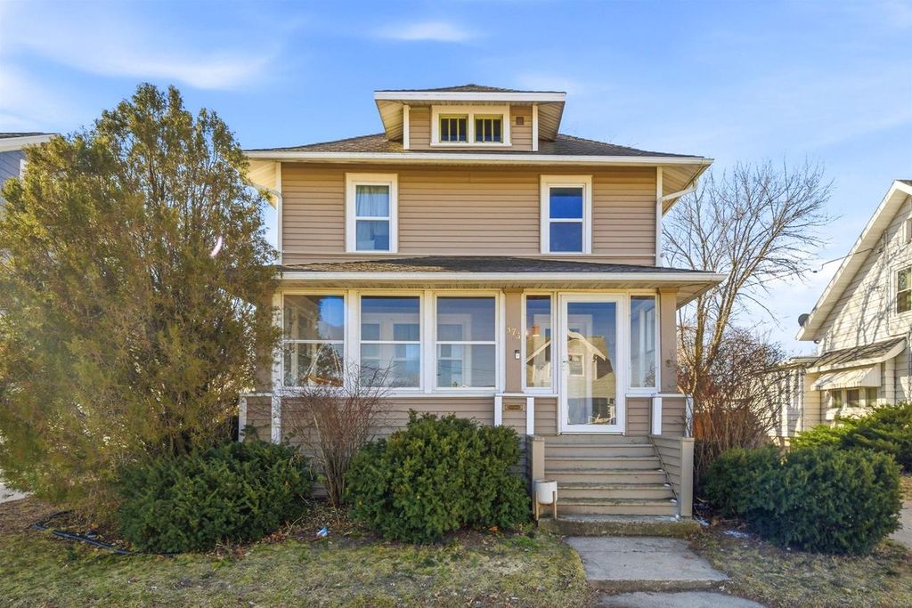 Photo of 376 8th STREET, Fond Du Lac, WI 54935 (MLS # 50322030)