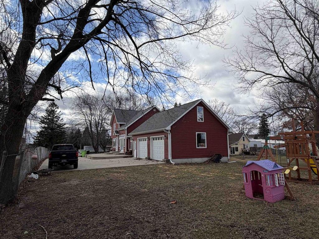 Photo of 108 Main STREET, Fairwater, WI 53931 (MLS # 2019461)