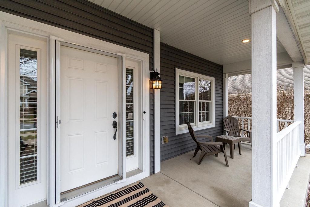 Photo of 1226 Wenzel WAY, Waunakee, WI 53597 (MLS # 2019519)