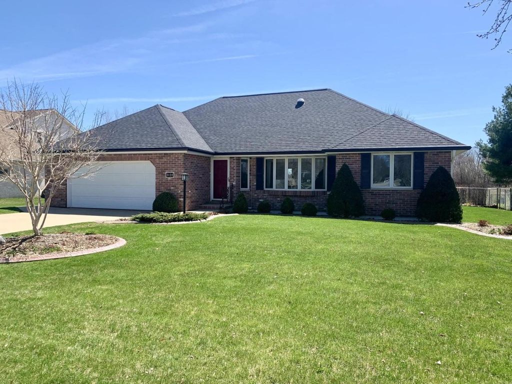 Photo of 3128 Concordia LANE, Green Bay, WI 54311 (MLS # 50322771)