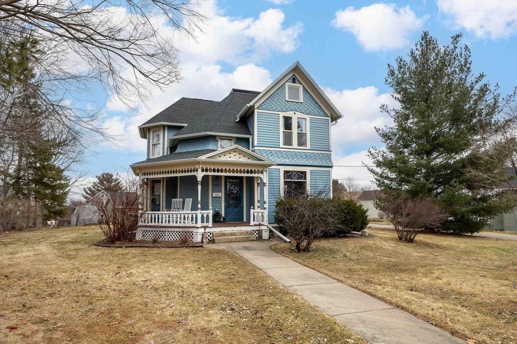 Photo of 465 S court STREET, Platteville, WI 53818 (MLS # 2018229)