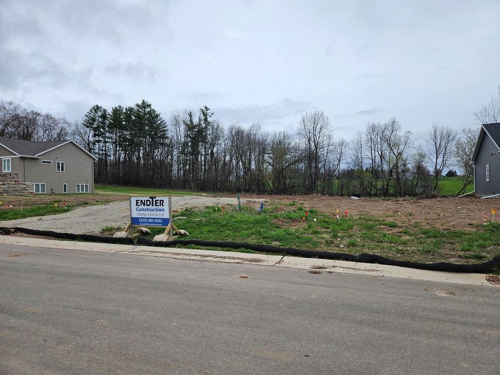 Photo of Otis DRIVE, Greenville, WI 54942 (MLS # 50324276)