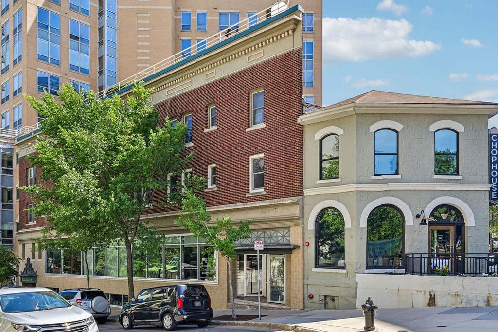 Photo of 111 N Hamilton STREET #203, Madison, WI 53703 (MLS # 2026650)