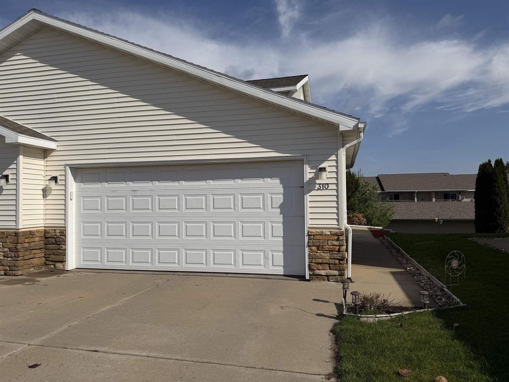 Photo of 310 Mine ROAD #310, Baraboo, WI 53913 (MLS # 2020732)