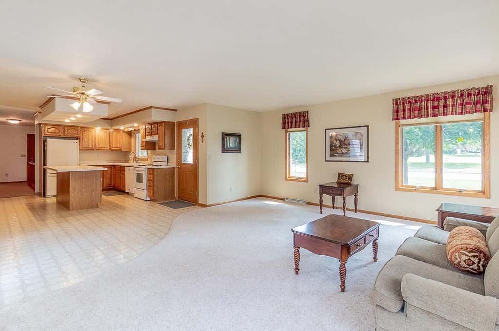 Photo of 2507 N Lisa STREET, Appleton, WI 54914 (MLS # 50329916)