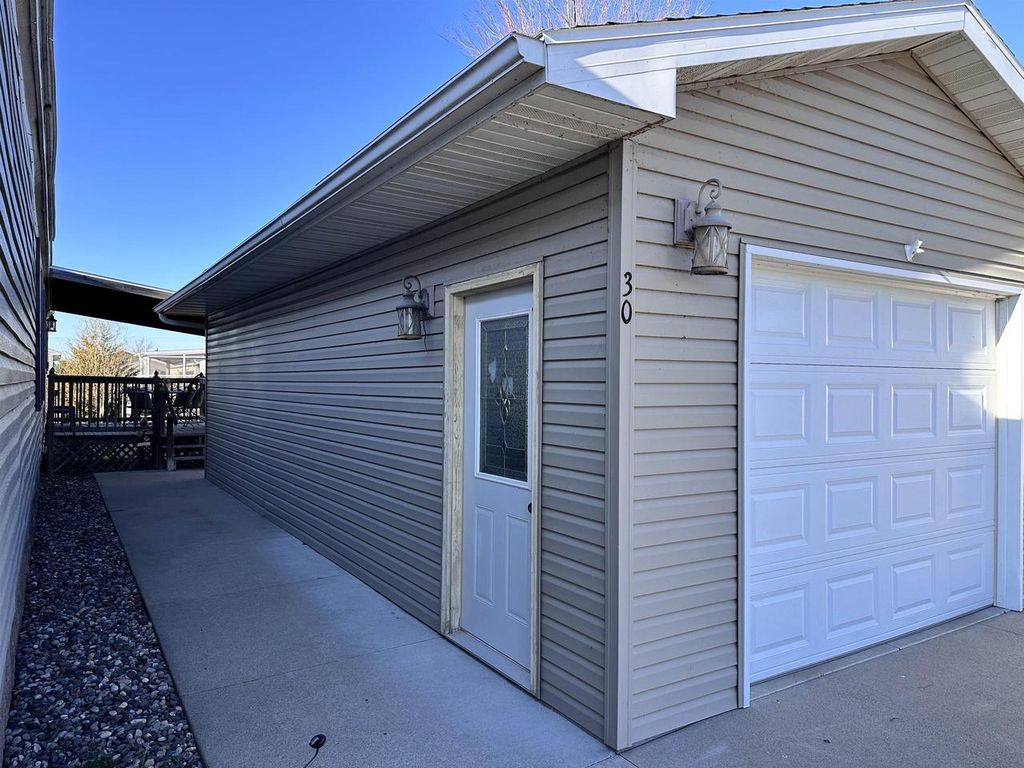 Photo of 33166 Larry LANE #30, Prairie Du Chien, WI 53821 (MLS # 2020531)